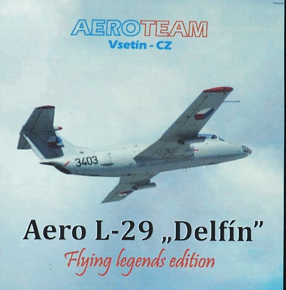 FLC 16 Čokoláda s motivem letounu Aero L-29 Delfín